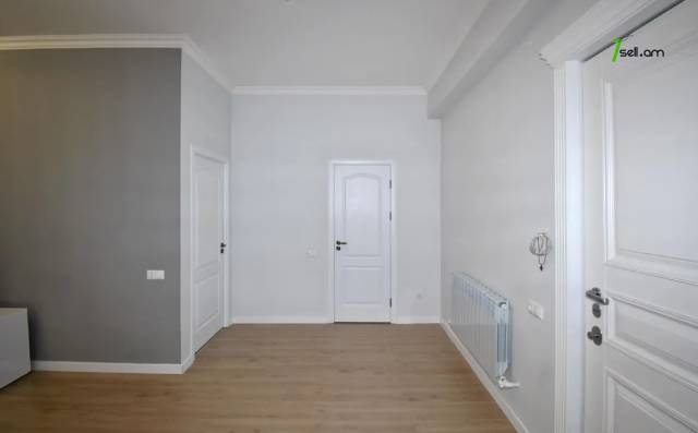 2 սենյականոց բնակարան նորակառույց շենքում Վերին Անտառային փողոցում, 55 ք.մ., բարձր առաստաղներ