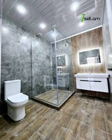 4 սենյականոց բնակարան նորակառույց շենքում Տիգրան Պետրոսյանի փողոցում, 150 ք.մ., բարձր առաստաղներ