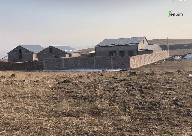 Հողատարածք բնակելի շինությունների համար Աբովյանում, 1000 քմ