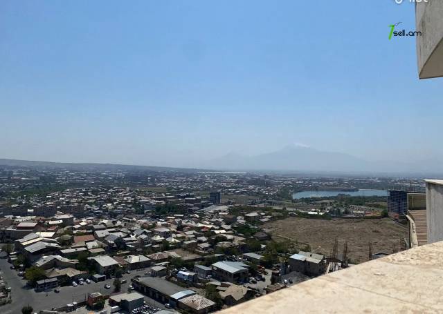 5 սենյականոց բնակարան նորակառույց շենքում, Ծիծեռնակաբերդի խճուղի, 230 ք.մ., 18/23 հարկ