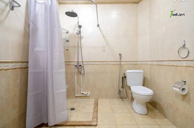 4 սենյականոց բնակարան նորակառույց շենքում Դեղատան փողոցում, 145 ք.մ., 2 սանհանգույց