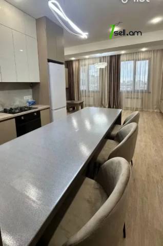 2 սենյականոց բնակարան նորակառույց շենքում Անաստաս Միկոյանի փողոցում, 57 քմ, 9/18 հարկ