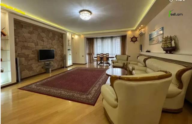 Ընդարձակ 3 սենյականոց բնակարան նորակառույց շենքում Ամիրյան փողոցում, 160 քմ, 9/12 հարկ