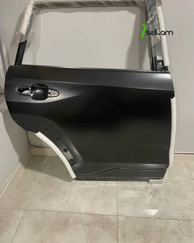 Toyota Rav4 հետևի աջ դուռ (2018-2023)