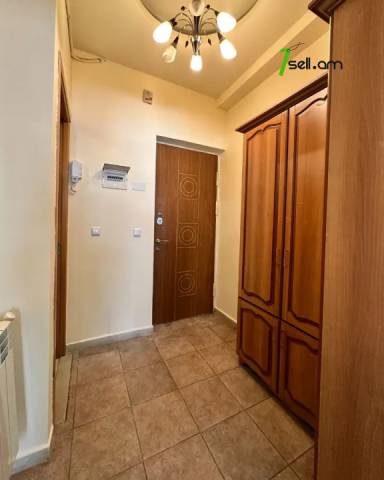 2 սենյականոց բնակարան Սարյանի փողոցում, 66 ք.մ., 3/6 հարկ, բարձր առաստաղներ, կապիտալ վերանորոգված