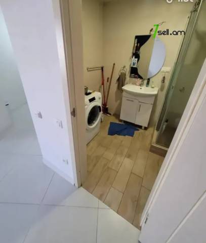 3 սենյականոց բնակարան նորակառույց շենքում Մարո Մարգարյան փողոցում, 59 ք.մ., 3/10 հարկ