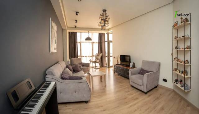 4 սենյականոց բնակարան նորակառույց շենքում Վերին Անտառային փողոցում, 122 ք.մ., 8/10 հարկ