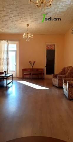 Մեկ հարկանի քարե տուն, Այգեձորի 1-ին նրբանցք Արաբկիրում, 130 ք.մ., կապիտալ վերանորոգված