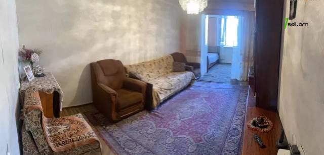 2 սենյականոց բնակարան Կոմիտասի պողոտայում, 58 ք.մ., 3/5 հարկ, քարե շենք