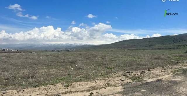 Գյուղատնտեսական հողատարածք Ձորաղբյուրում, 4700 ք.մ.