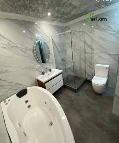 3 սենյականոց բնակարան նորակառույց շենքում Վերին Անտառային փողոցում, 100 ք.մ., 3/8 հարկ