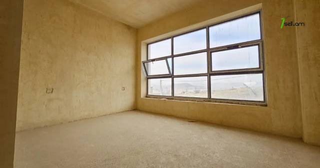 Երկու հարկանի քարե տուն, Դուրյան թաղամաս Ավանում, 435 ք.մ., 2 սանհանգույց, մասնակի վերանորոգում