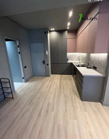 3 սենյականոց բնակարան նորակառույց շենքում Կոմիտասի պողոտայում, 65 ք.մ., 10/15 հարկ, բարձր առաստաղներ