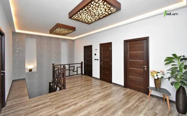 Երկու հարկանի քարե տուն, Նոյ թաղամաս Մալաթիա Սեբաստիայում, 1020 ք.մ., 3+ սանհանգույց