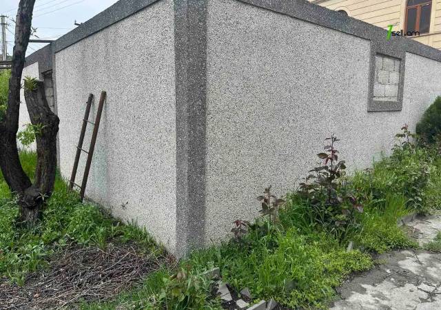 Երկու հարկանի քարե տուն Դավիթ Բեկի փողոցում Նոր Նորքում, 1400 ք.մ., կոսմետիկ վերանորոգում