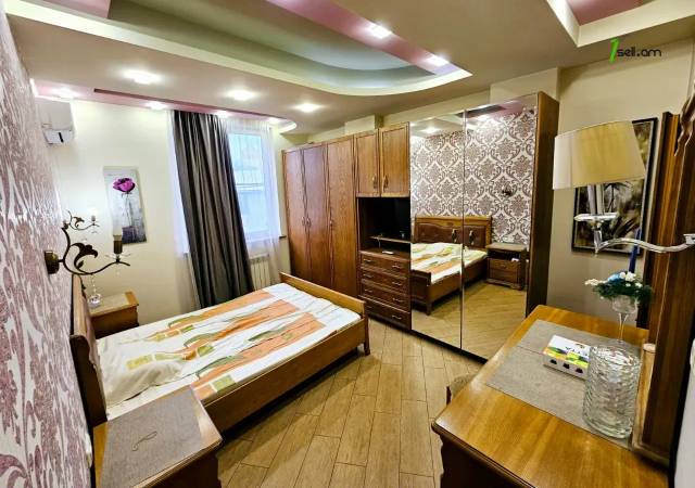 3 սենյականոց բնակարան նորակառույց շենքում Երվանդ Քոչարի փողոցում, 105 ք.մ., 3+ սանհանգույց