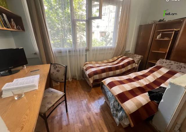 Բազմաֆունկցիոնալ գույք Սայաթ-Նովայի պողոտայում կենտրոնում, 70 քմ