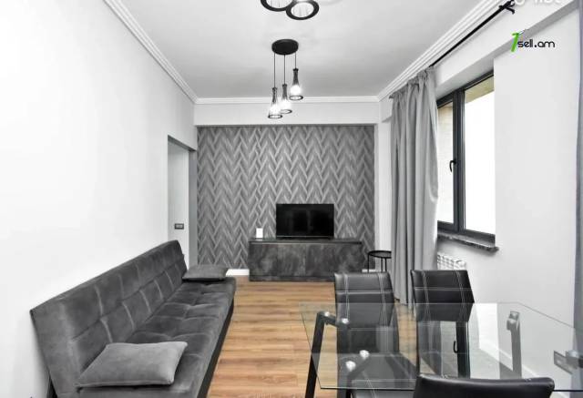 3 սենյականոց բնակարան նորակառույց շենքում Կոմիտասի պողոտայում, 64 քմ, 8/17 հարկ, բարձր առաստաղներ