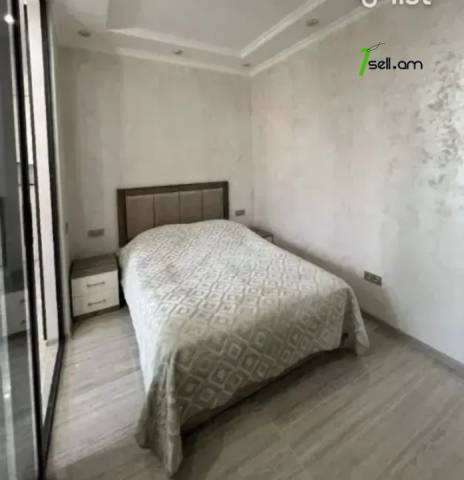 2 սենյականոց բնակարան Կոմիտասի պողոտայում, 41 ք.մ., նախավերջին հարկ, դիզայներական ոճով վերանորոգված