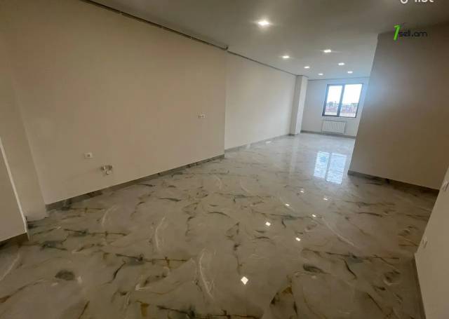 3 սենյականոց բնակարան նորակառույց շենքում Փավստոս Բուզանդի փողոցում, 105 քմ, 9/12 հարկ