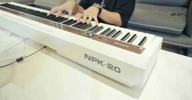 Nux NPK-20 Digital Piano