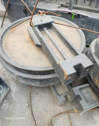 Hyundai էքսկավատորի ՈՒղորդող անիվ, նապռավլայուշի կալեսո, направляющие калеса, Hitachi направляющее калесо