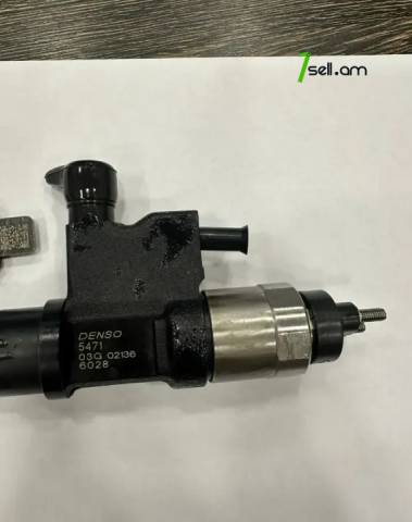 A1T Hitachi Isuzu 4hk1 հիտաչի իսուզու Էքսկավատորի օրիգինալ ֆարսունկա Denso, фарсунка Hitachi