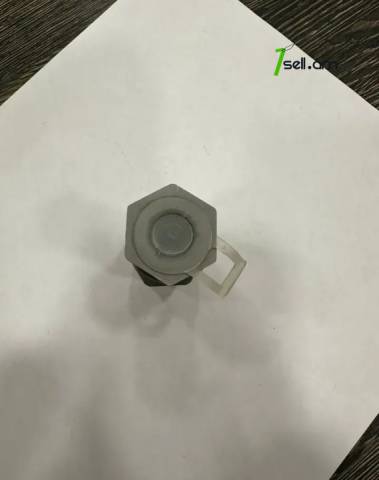 A63 MAN բեռնատարի վառելիքի համակարգի Ճնշման սենսորային փական Daf Iveco Scania Volvo Caterpillar Cat Komatsu J