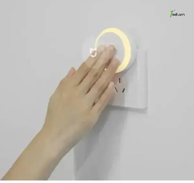 Ночник Xiaomi Mijia Plug-in Night Light (MJYD04YL)