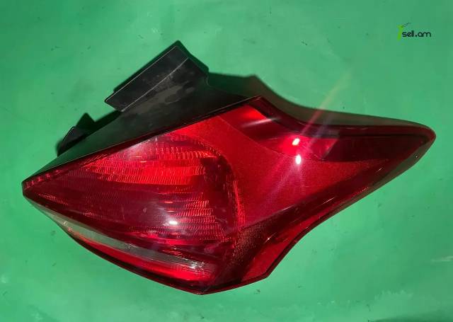 Ford Focus 2014-2020 կռիլոի stop ստոպ
