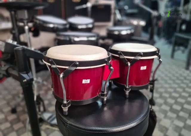 Թմբուկներ Bongo drum red with genuine leather