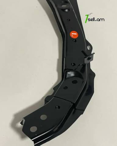 Infiniti Q50 ձախ լանջերոյ առջևի հատված (2013-2018)