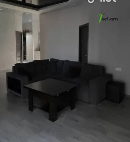 Երկու հարկանի տուն Հրաչյա Աճառյանի փողոցում Ավանում, 200 ք.մ., 2 սանհանգույց, կապիտալ վերանորոգված