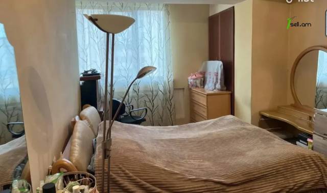 2 սենյականոց բնակարան, Ավան-Առինջ 1-ին միկրոշրջան, 56 ք.մ., 6/9 հարկ, մասնակի վերանորոգում