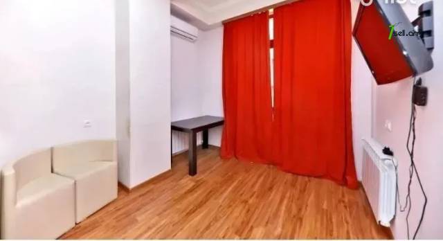 2 սենյականոց բնակարան նորակառույց շենքում Նիկողայոս Ադոնցի փողոցում, 45 ք.մ., բարձր առաստաղներ