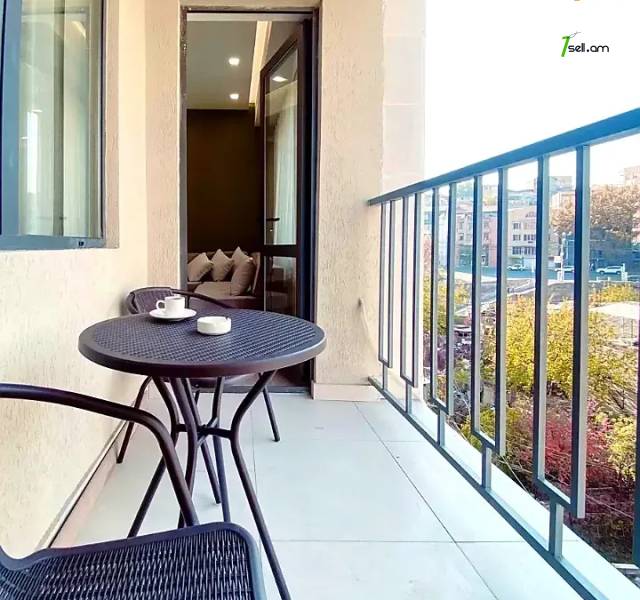 2 սենյականոց բնակարան նորակառույց շենքում Փավստոս Բուզանդի փողոցում, 42 քմ, 5/19 հարկ