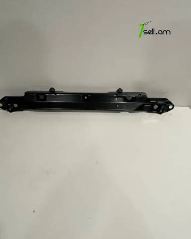 Infiniti Q50 պանկապոտնիկի երկաթ (2013-2018)