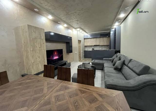 2 սենյականոց բնակարան նորակառույց շենքում Մոնթե Մելքոնյան փողոցում, 58 քմ, 3/17 հարկ