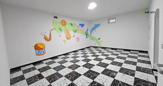 Բազմաֆունկցիոնալ գույք Սայաթ-Նովայի պողոտայում կենտրոնում, 260 քմ