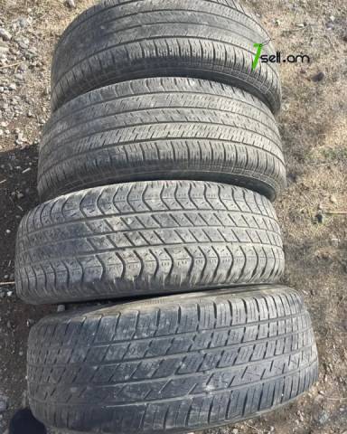 GGG.4հատը-25.000 անվադողեր 235/65/r17 50-60%