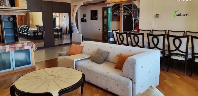 4 սենյականոց բնակարան նորակառույց շենքում Հյուսիսային պողոտայում, 160 քմ, նախավերջին հարկ