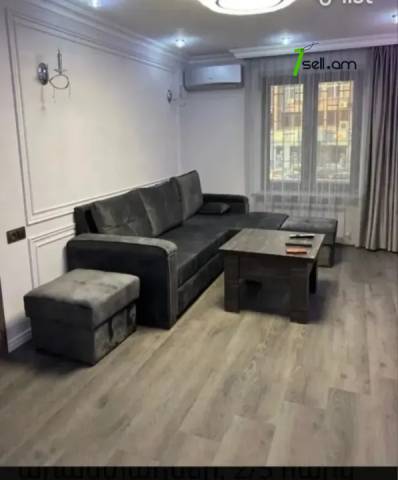 2 սենյականոց բնակարան Կոմիտասի պողոտայում, 56 քմ, 2/5 հարկ, կապիտալ վերանորոգված, քարե շենք