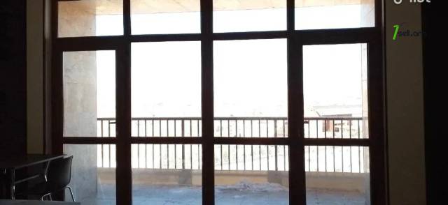 3 սենյականոց բնակարան նորակառույց շենքում Բագրևանդի փողոցում, 78 ք.մ., նախավերջին հարկ