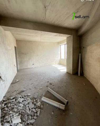 Ընդարձակ 4 սենյականոց բնակարան նորակառույց շենքում Աբովյան փողոցում, 225 քմ, 6/14 հարկ