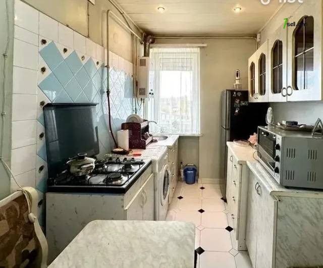 2 սենյականոց բնակարան, Կարապետ Ուլնեցու փողոցի 3-րդ փակուղի, 54 ք.մ., նախավերջին հարկ