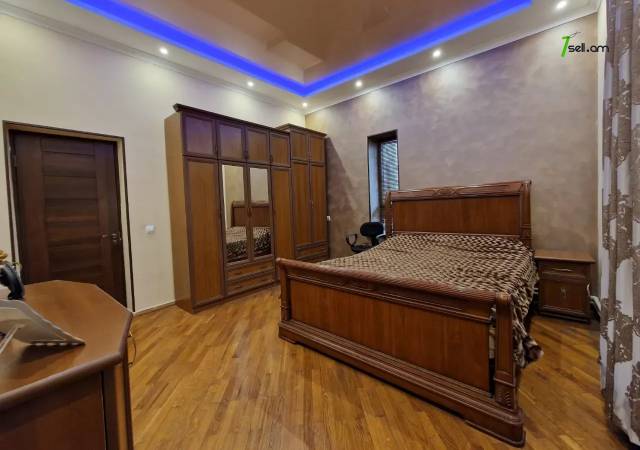 Մեկ հարկանի քարե տուն Նոր-Արեշի 46 փողոցում Էրեբունիում, 535 ք.մ., 2 սանհանգույց