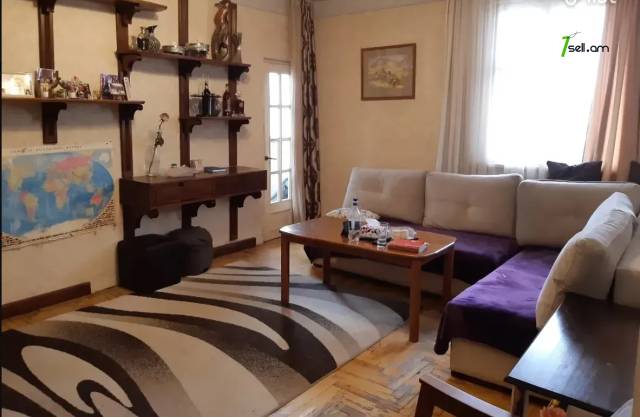 3 սենյականոց բնակարան Բաշինջաղյան փողոցում, 80 քմ, 6/16 հարկ, մի քանի պատշգամբ, մասնակի վերանորոգում