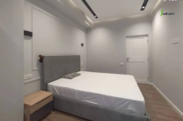 3 սենյականոց բնակարան նորակառույց շենքում Արղության փողոցում, 80 քմ, նախավերջին հարկ, 2 սանհանգույց