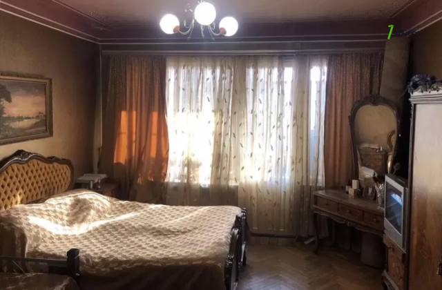 3 սենյականոց բնակարան Կոմիտասի պողոտայում, 94 ք.մ., 3/5 հարկ, եվրովերանորոգված, քարե շենք