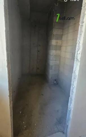 4 սենյականոց բնակարան նորակառույց շենքում Քանաքեռ Զեյթունում, 128 ք.մ., 2 սանհանգույց